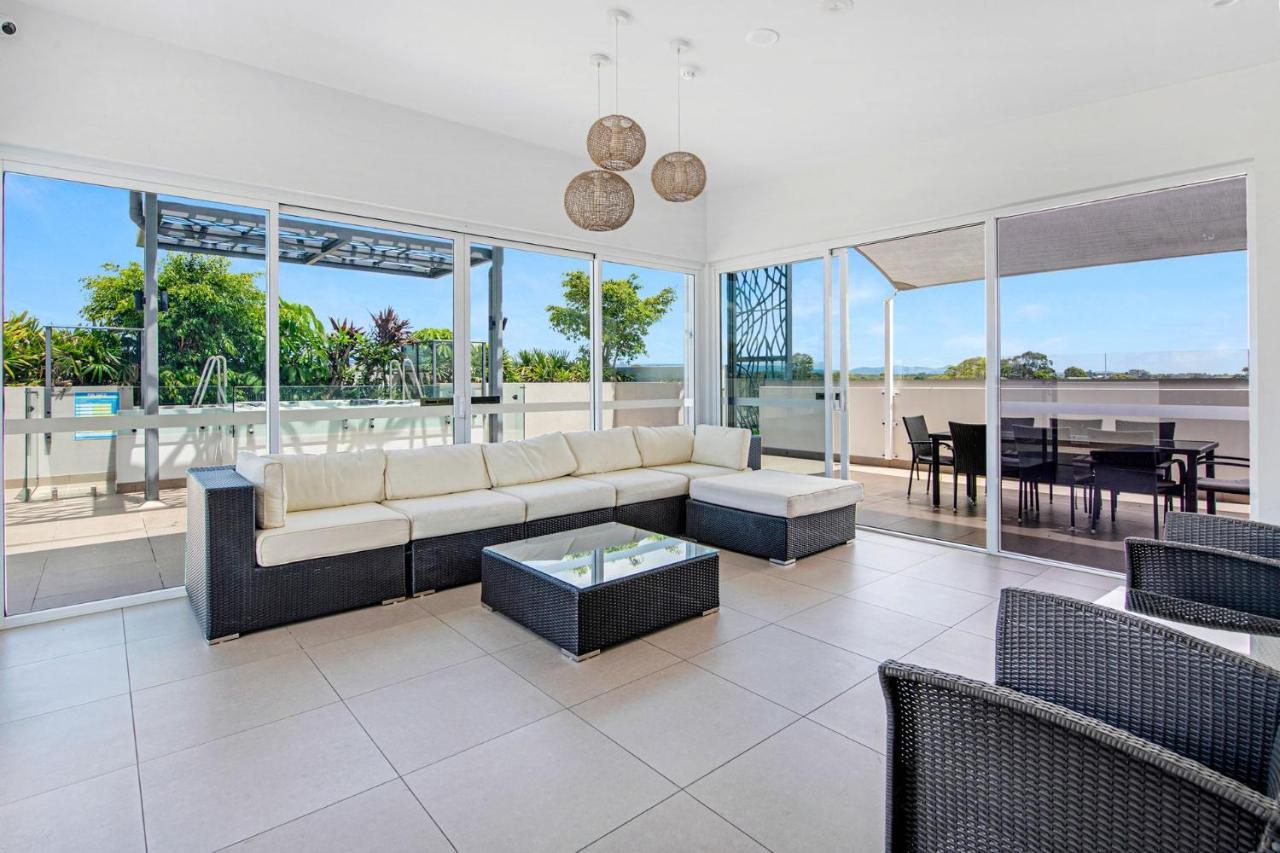 Modern Contemporary Southport Apartment - Coasthm Gold Coast Exterior photo